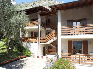 3 4 Holiday Apartments Limone